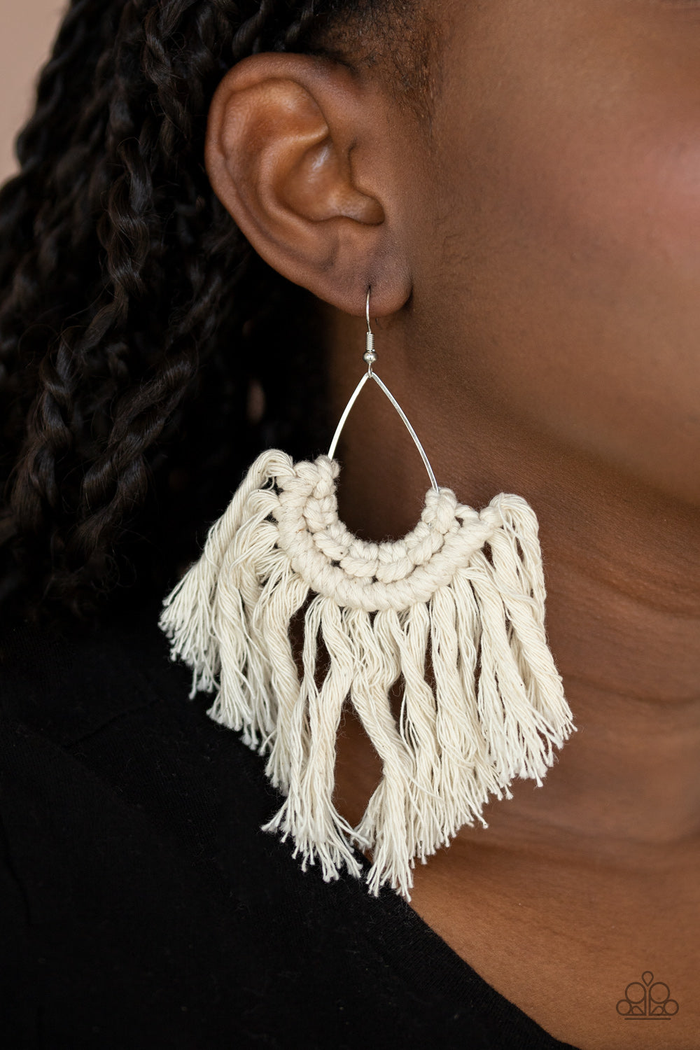 Wanna Piece Of MACRAME? - White ( 0388 )